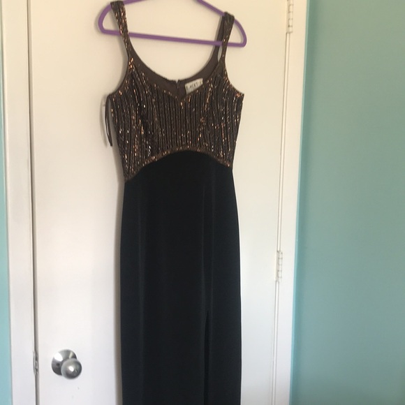 Black Tie Oleg Cassini beaded vintage gown size 10? - Picture 2 of 14